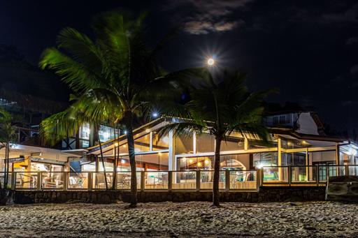 restaurante a noite.jpg