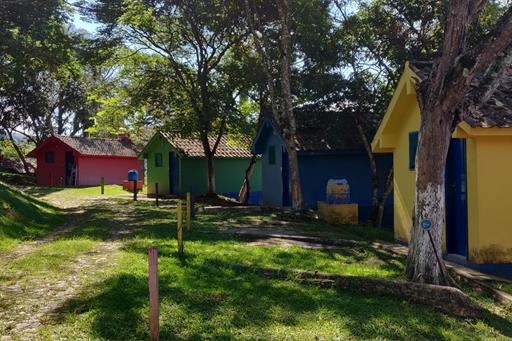 01 - Chalés externo.jpg