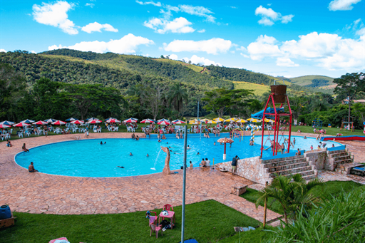 15 - Parque Aquático.png