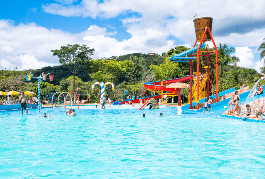 14 - Parque Aquático.png