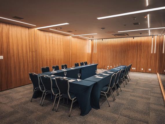 sala reuniao (2).jpeg