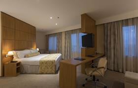 suite principal de Monreale Plus São José dos Campos