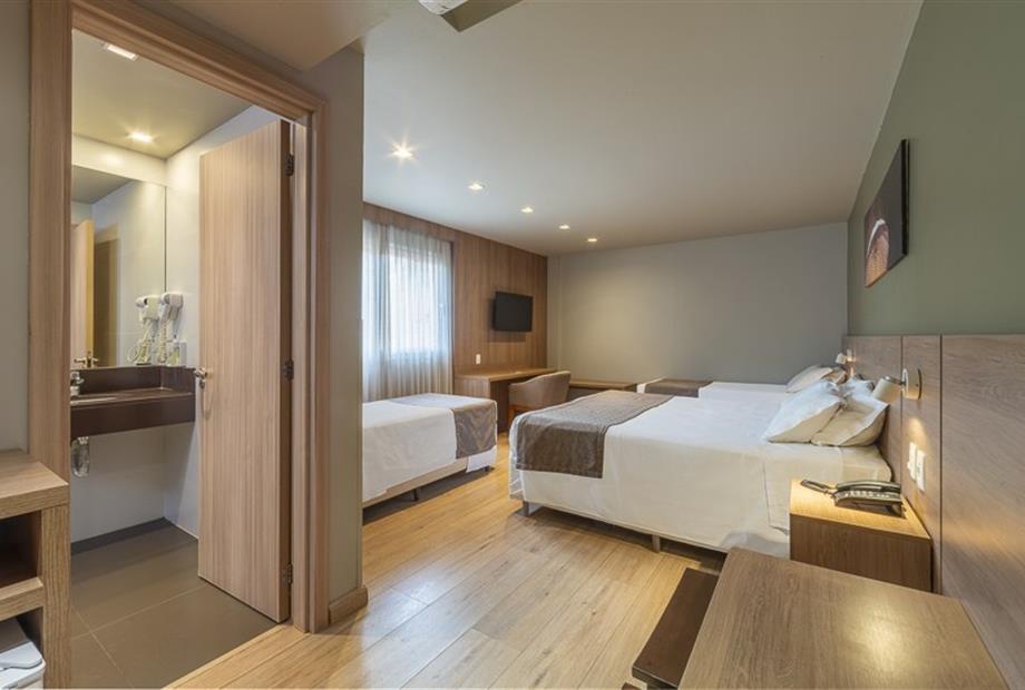 69 luxo quádruplo.jpg