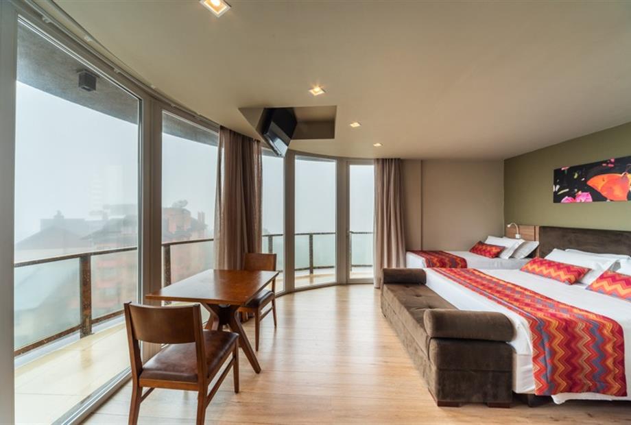 86 suíte premium.jpg