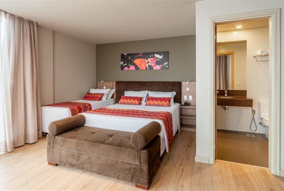 87 suíte premium.jpg