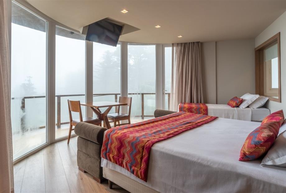 92 suíte premium com banheira.jpg