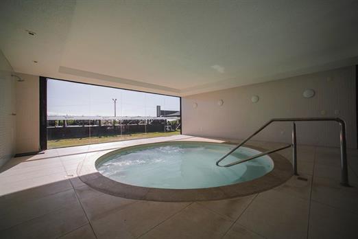 sefi - jacuzzi (5) (1).jpg