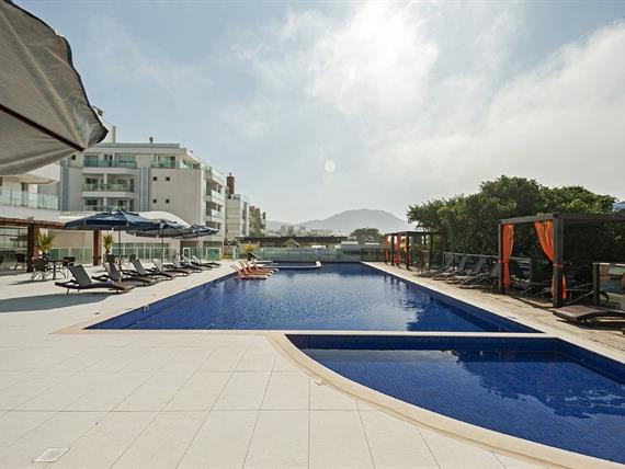 sefi - piscina (10) (1).jpg