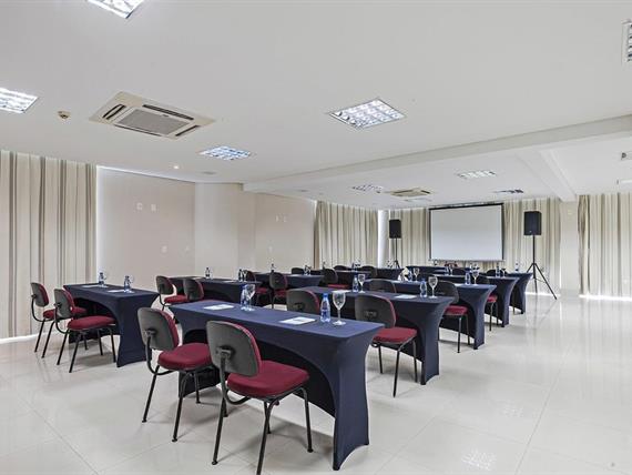 sefi - sala ingleses - escolar (10).jpg