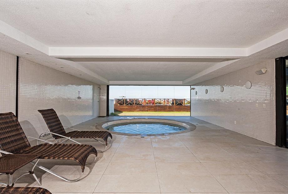 sefi - jacuzzi (2) (1).jpg