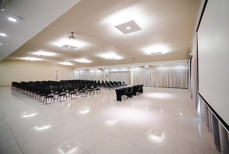 sefi - sala florianópolis - auditório (10) (1).jpg