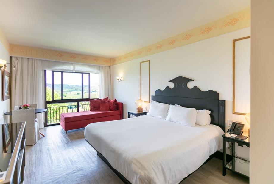 regencial vista bosque cama+visão geral.jpg