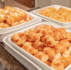 hotel_deville_cuiaba-cafe-4.jpg