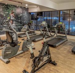 hotel_deville_cuiaba-academia-1.jpg