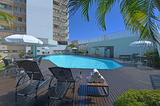 hotel_deville_cuiaba-piscina_6.jpg