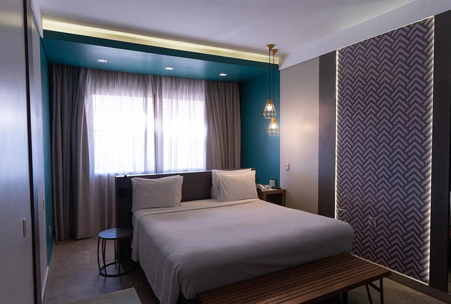 hotel_deville_cuiaba-luxo_sup_1_cama_casal_1.jpg