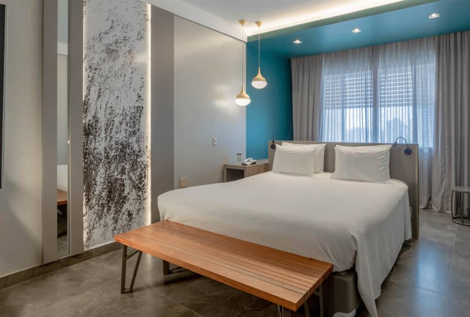 hotel_deville_cuiaba-luxo_sup_1_cama_casal_5.jpg