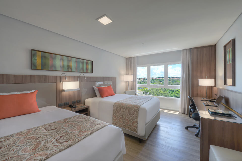 hotel_deville_campo_grande-luxo_2_cc_1.jpg