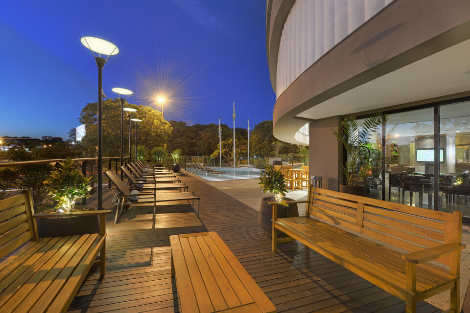 hotel_deville_campo_grande-piscina_2.jpg