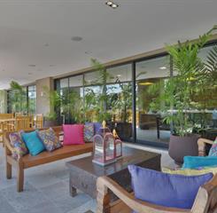 hotel_deville_campo_grande-área_de_estar_2.jpg