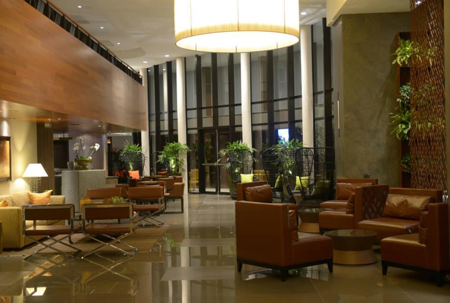 hotel_deville_campo_grande-área_de_estar_1.jpg