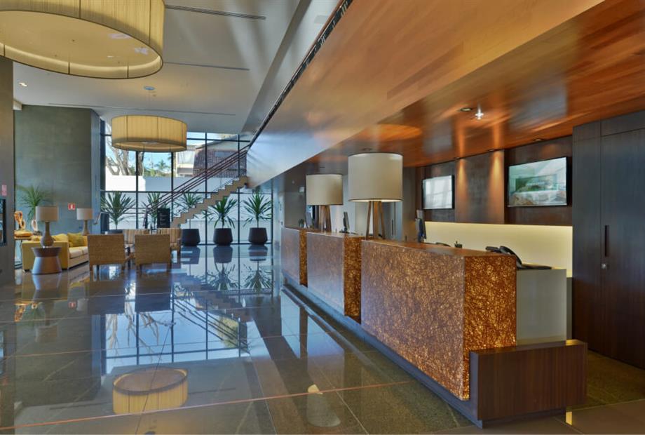 hotel_deville_campo_grande-lobby_1.jpg