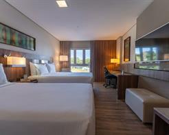 Quarto Luxo Com 2 Camas de Casal