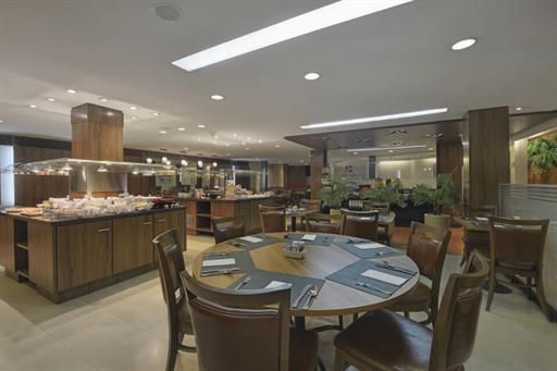 hotel-deville-curitiba_restaurantes-bares_02.jpg