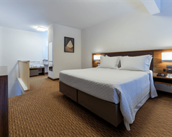 Quarto Suíte Duplex Com 1 Cama de Casal