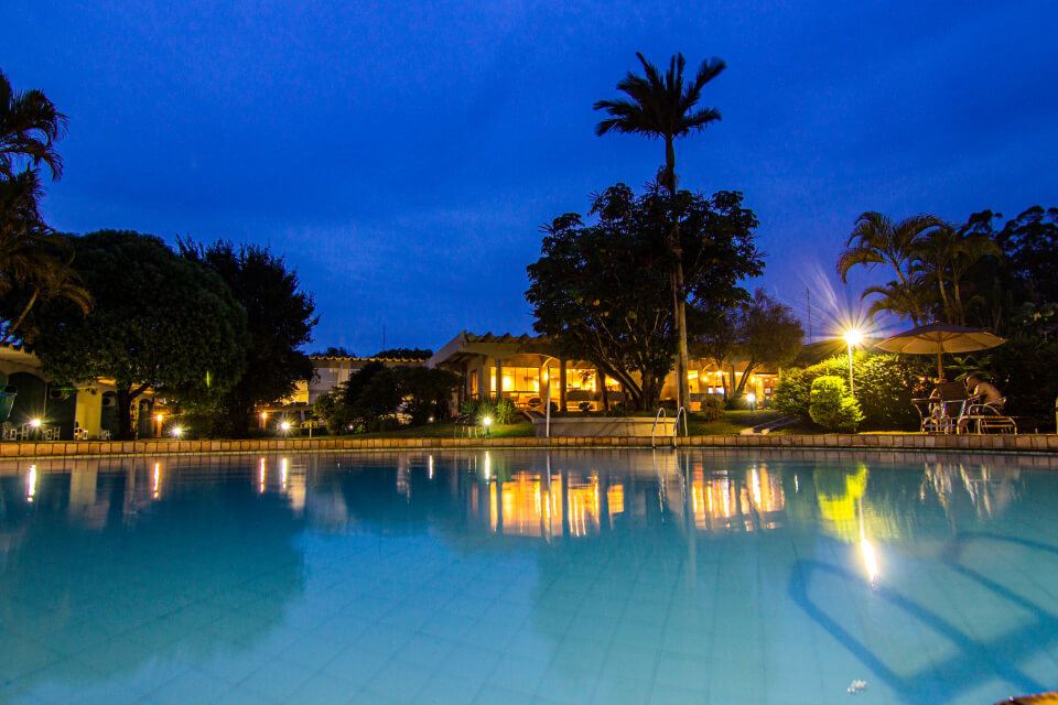 hotel_deville_cascavel-area_de_lazer_1.jpg