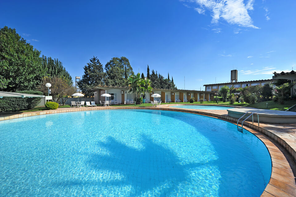 hotel_deville_cascavel-area_de_lazer_4.jpg