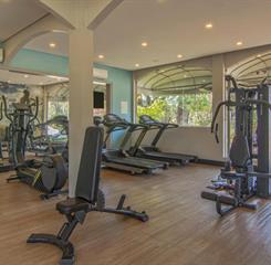 hotel_deville_cascavel-academia_1.jpg