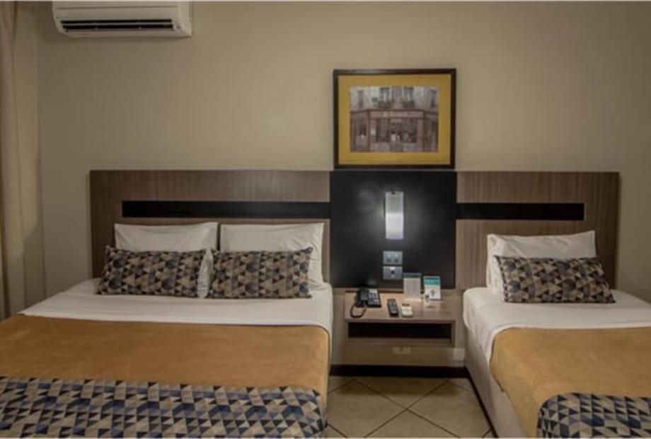 familia 1 cama de casal 1 cama solteiro (1).jpg