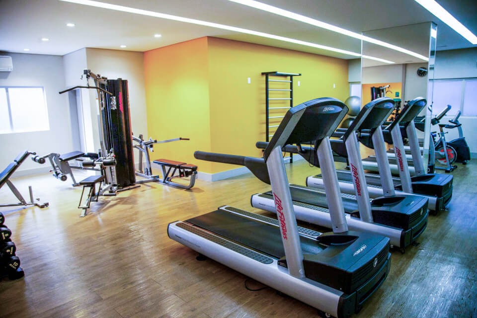hotel_deville_maringa-academia_1.jpg