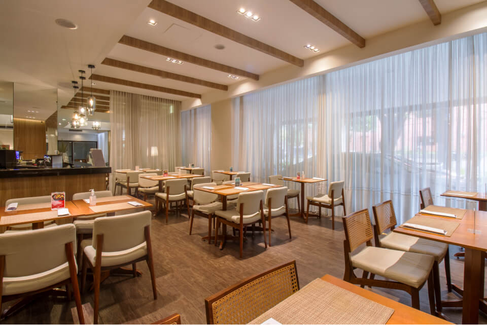 hotel_deville_maringa-lounge_3.jpg