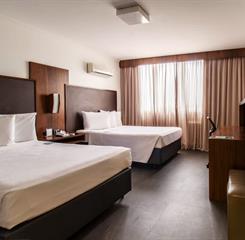 hotel_deville_maringa-quarto_luxo_2_cc_1.jpg