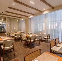 hotel_deville_maringa-lounge_3.jpg
