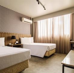 hotel_deville_maringa-quarto_standard_2cs_3.jpg
