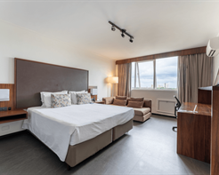 Quarto Luxo Com 1 Cama Queen Size