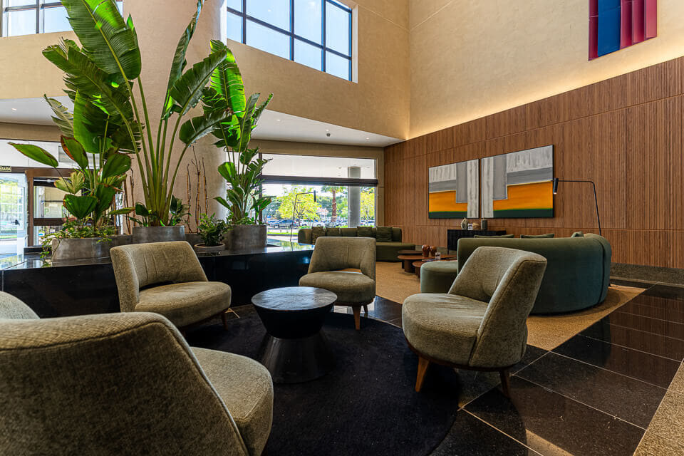 hotel_deville_porto-alegre-recepcao_5.jpg
