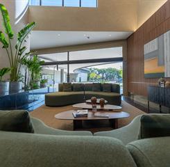 hotel_deville_porto-alegre-recepcao_6.jpg