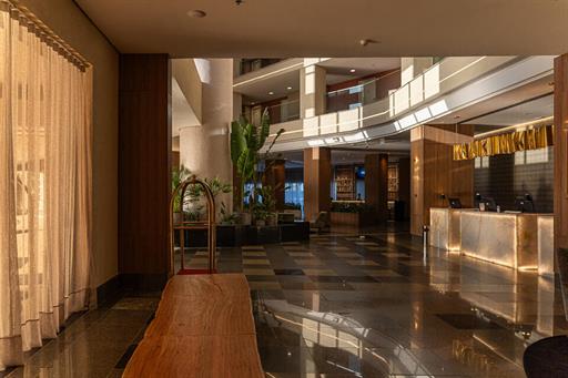 hotel_deville_porto-alegre-recepcao_1.jpg