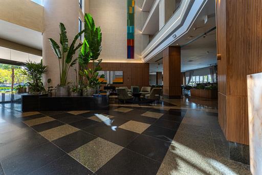 hotel_deville_porto-alegre-recepcao_4.jpg