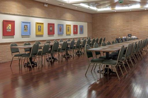 restaurante ventanas.jpg