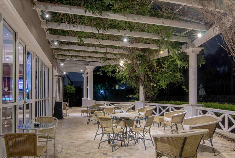 millenium bar (2).jpg