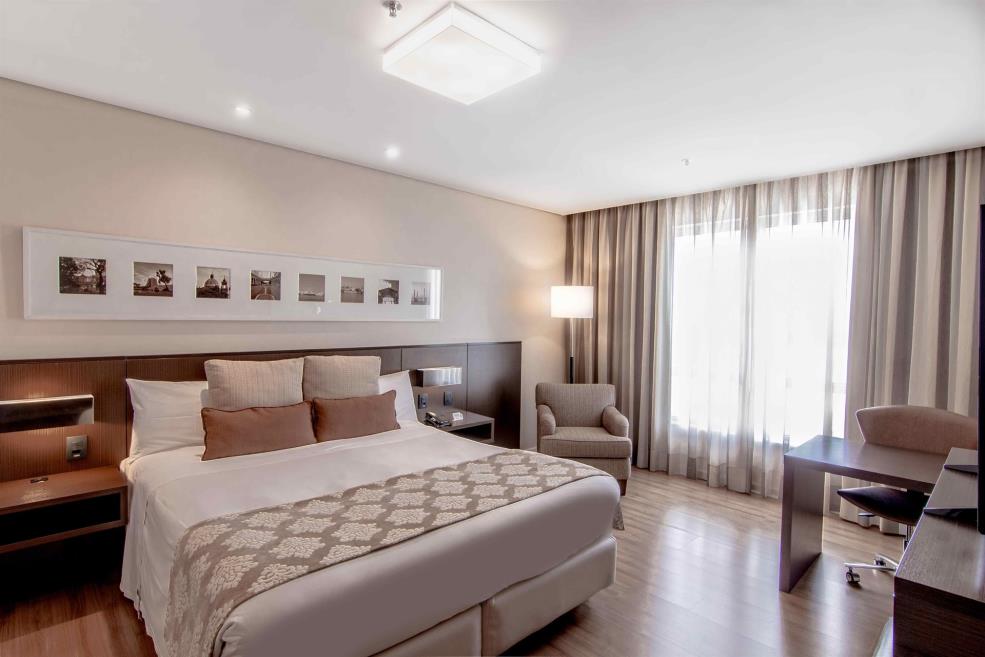 luxo superior 1 cama casal (3).jpg