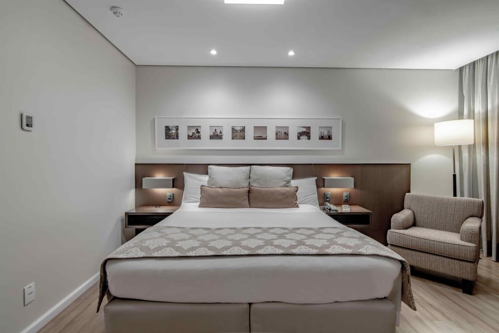 luxo superior 1 cama casal.jpg