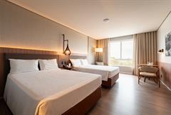 Quarto Luxo Superior Com 2 Camas de Casal