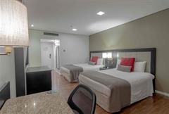 Luxury Room With 2 Double Bed