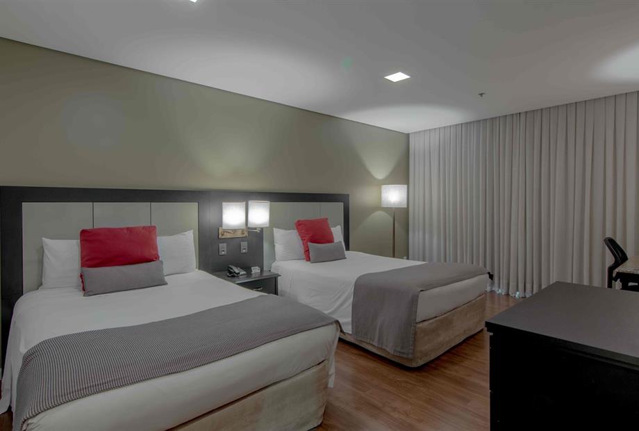 luxo 2 camas casal (5).jpg